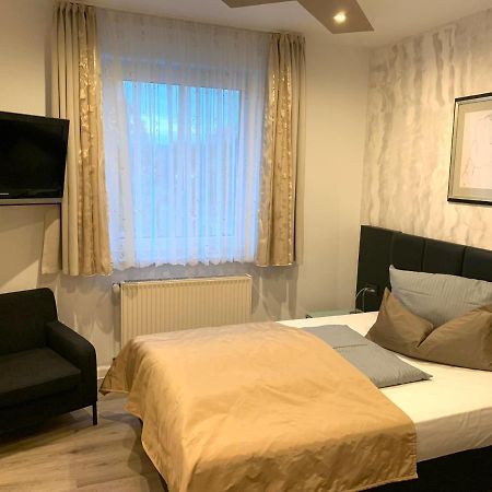 Boutique Hotel Goldene Henne Вольфсбург Екстер'єр фото