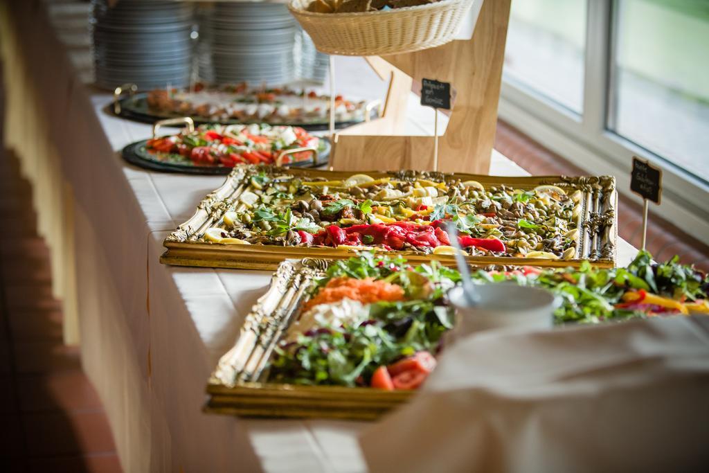 Boutique Hotel Goldene Henne Вольфсбург Екстер'єр фото